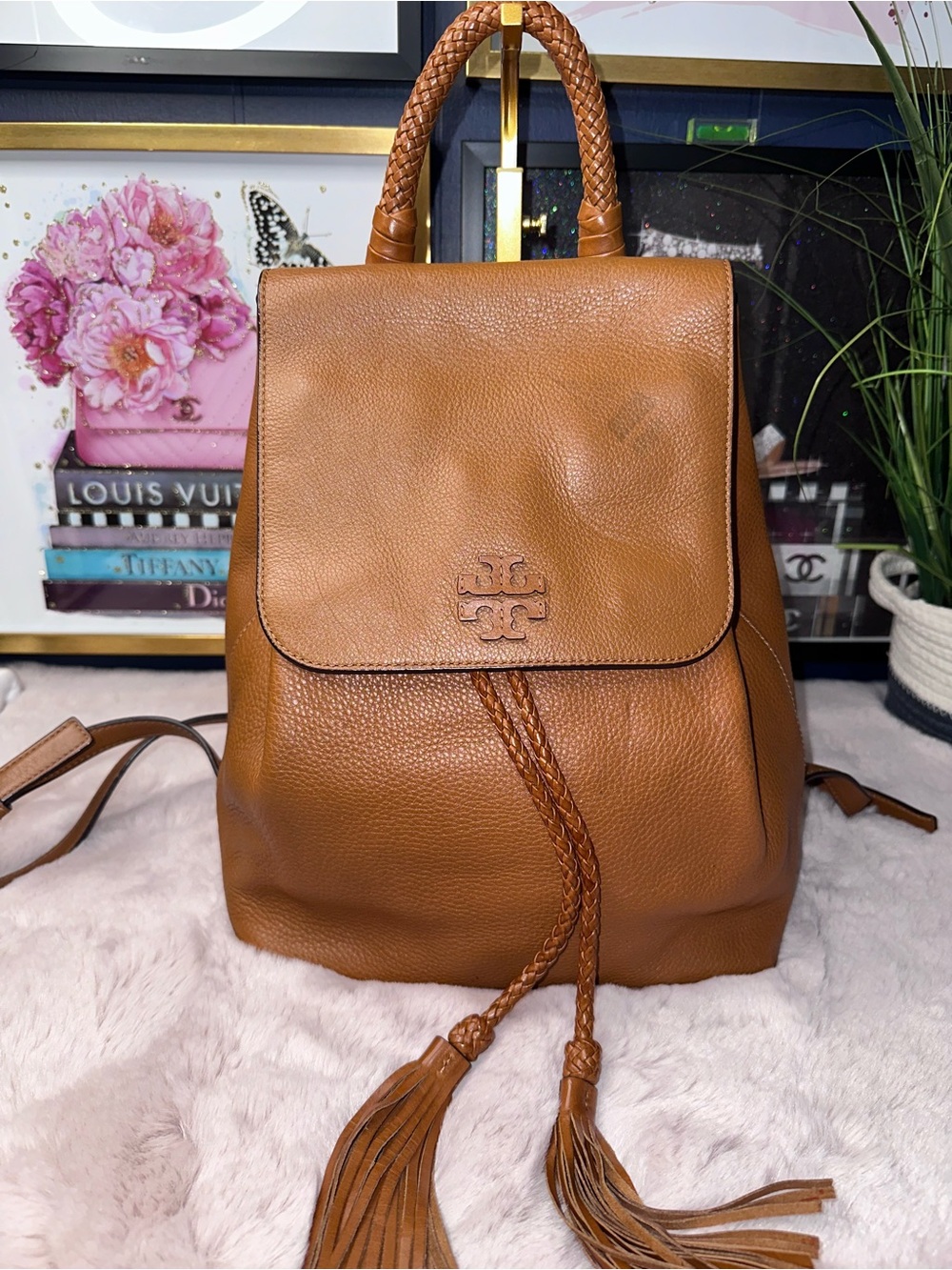 🎒 Tory Burch Thea Leather Backpack – Cognac Brown